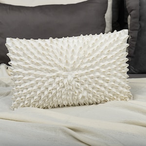 Funda de almohada lumbar de terciopelo de 30,5 x 50,8 cm, funda de almohada larga, regalo de decoración para el hogar. Funda de cojín con acento floral para almohada lumbar, regalo de decoración para el hogar.