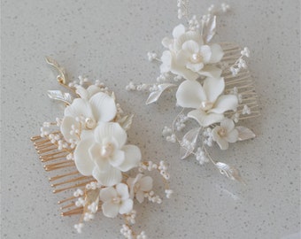 Morceau de cheveux de mariage de fleur de porcelaine blanche, accessoires de cheveux de feuille, casque de mariée de perle, peigne délicat et petit de cheveux, peigne de cheveux de demoiselle d'honneur