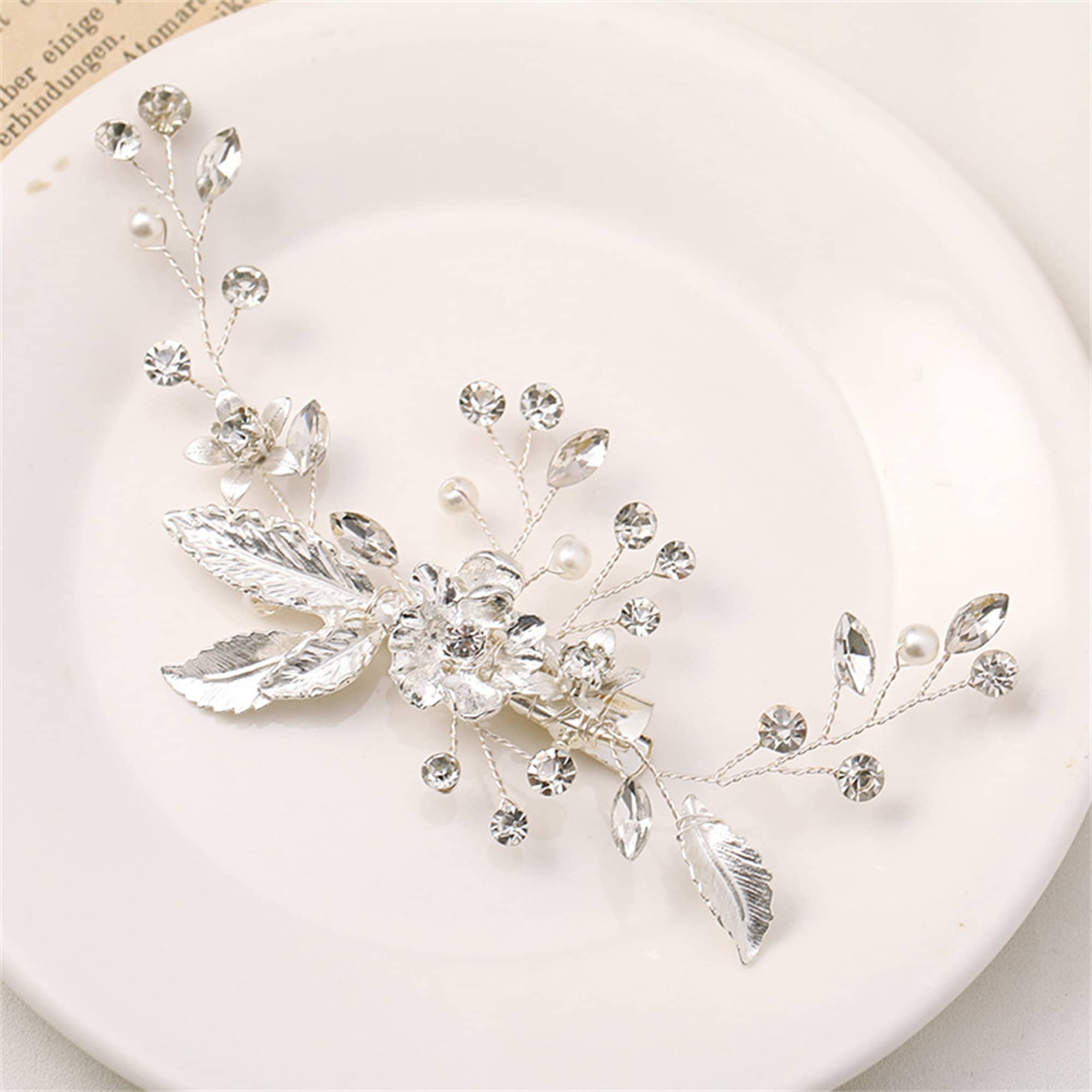 Silver And Gold Plated Alloy Crystal Pearl Brooch Pin Vintage Conch  Piercing Jewelry For Party Dress, Bridal Wedding Invitation And Gifting  From Lifeforyou, $4.53