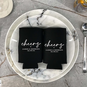 Cheers Wedding Can Coolers - Bomboniere personalizzate per matrimoni, regali di nozze, bomboniere per gli ospiti, Beer Hugger