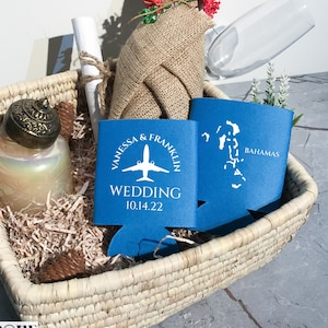 Destination Wedding Coozie - Personalized Wedding Can Cooler, Wedding Party Favor, Beer Holder, Beverages Insulator