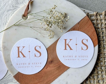 Monogramm-Hochzeits-Untersetzer - Personalisierte Untersetzer, Pulpboard-Untersetzer, Runde Untersetzer, Getränke-Untersetzer, Hochzeitsgeschenk für Gäste