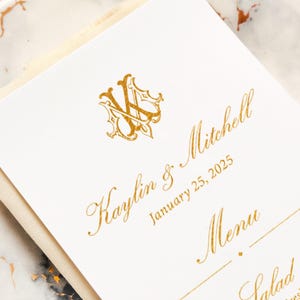 Monogram Wedding Gold Menu - Spersonalizowane Menu Papierowe, Menu Weselne, Monogram Spersonalizowany, Upominki Dla Gości, Dekoracje Stołu