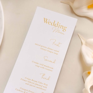 Angepasstes Papier Hochzeitsmenü - Menü aus Goldfolie, Hochzeitsmenü personalisiert, Folie gedrucktes Menü, Hochzeit Tischdekoration, Hochzeitsbevorzugung