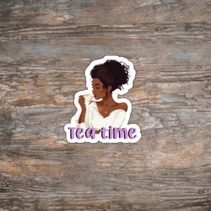 Pegatina mate de chica negra de la hora del té