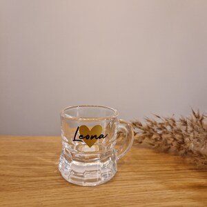 Schnapsglas mit Namen, Personalisiertes Schnapsglas, Schnapspinnchen mit Henkel Bild 3