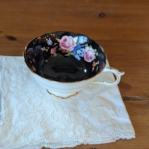 Paragon Wide Mouth Black China Teacup With Pink Roses and Flower Bouquets, Black Paragon Tea Cup With Pink Blue Flowers