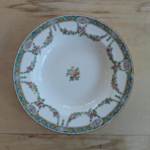 Minton England Fine Bone China Antique M935 Soup Plate Circa 1915
