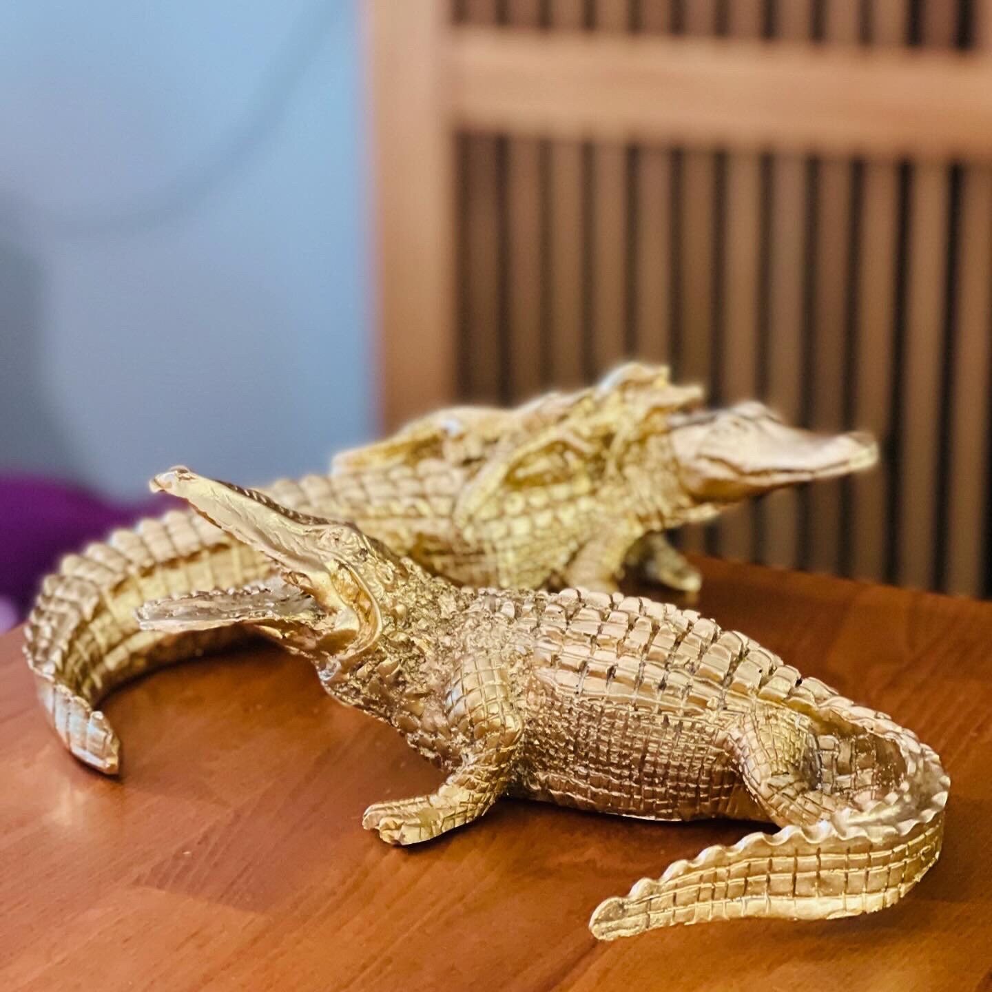 Handmade Golden Crocodile Figurine Set: Polyester Animal Sculpture