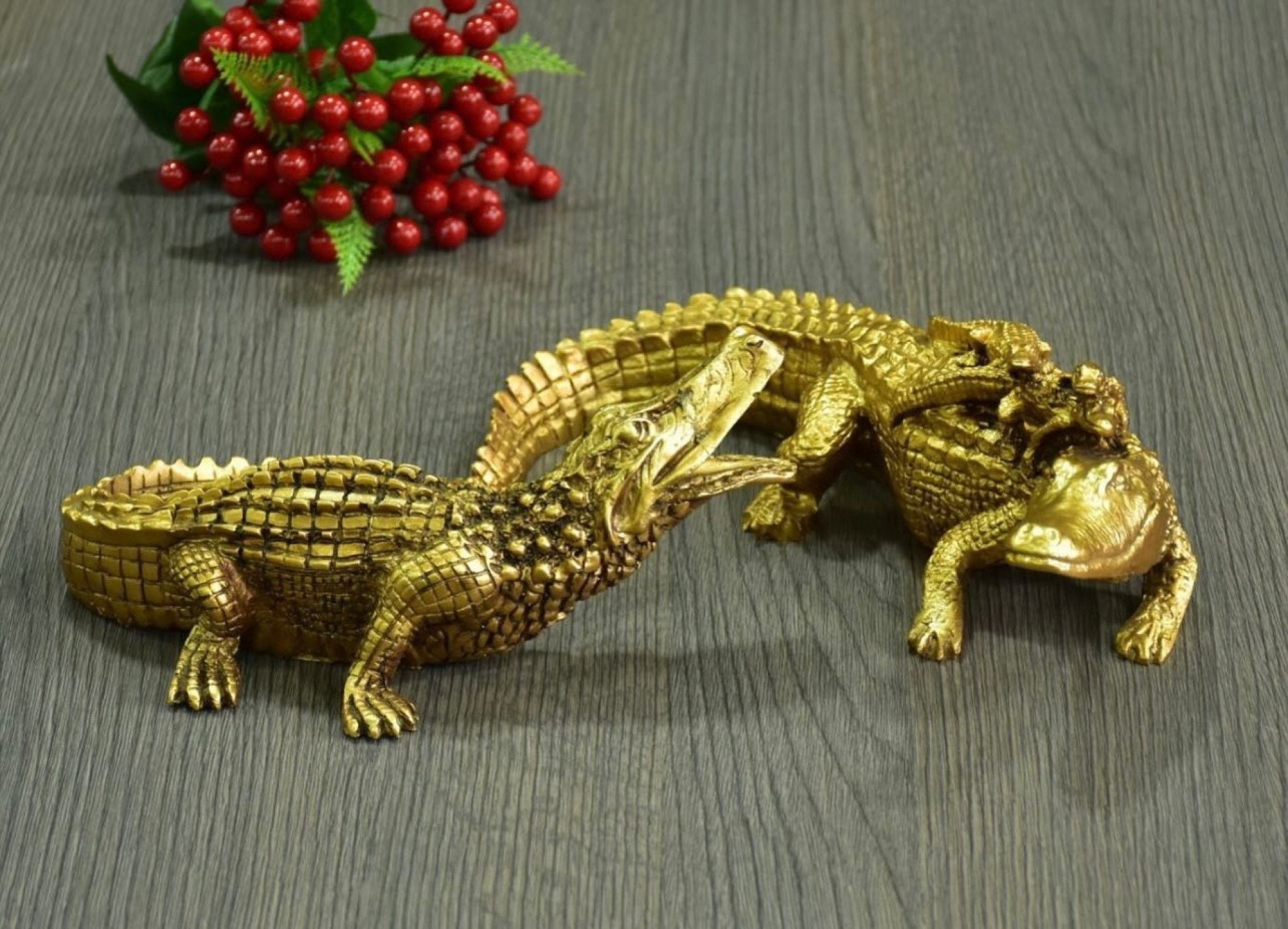Handmade Golden Crocodile Figurine Set: Polyester Animal Sculpture
