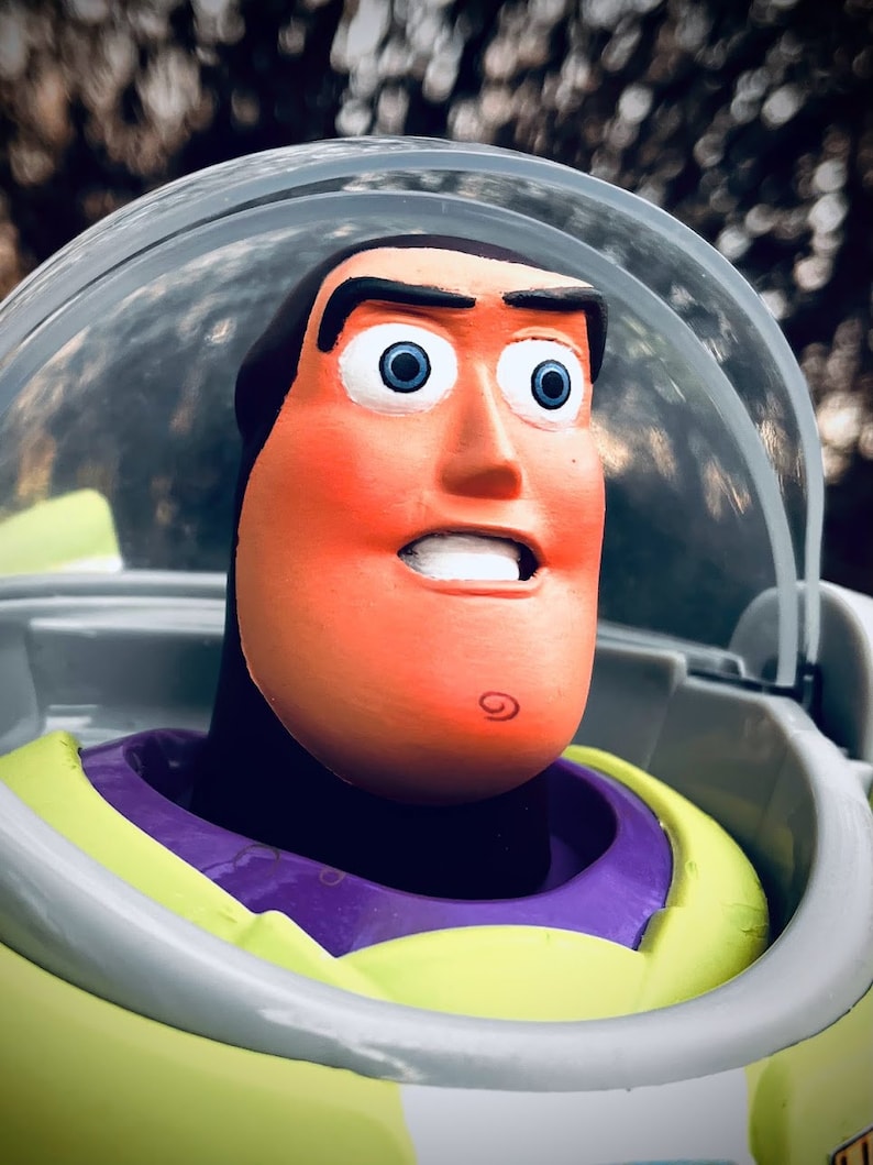 Buzz Lightyear Toy Story 1 Movie Accurate Head thinkway Signature
