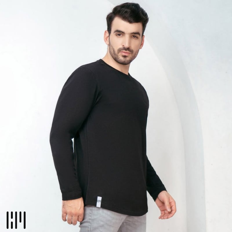 Basic Black Cotton T-shirt