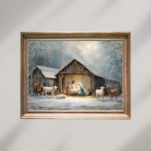 Puede incluir: Pintura enmarcada que representa una escena de la Natividad. La obra muestra un establo de madera con las figuras de María, José y el niño Jesús. También hay animales, como vacas, ovejas y ciervos, en el paisaje nevado. El marco es dorado.