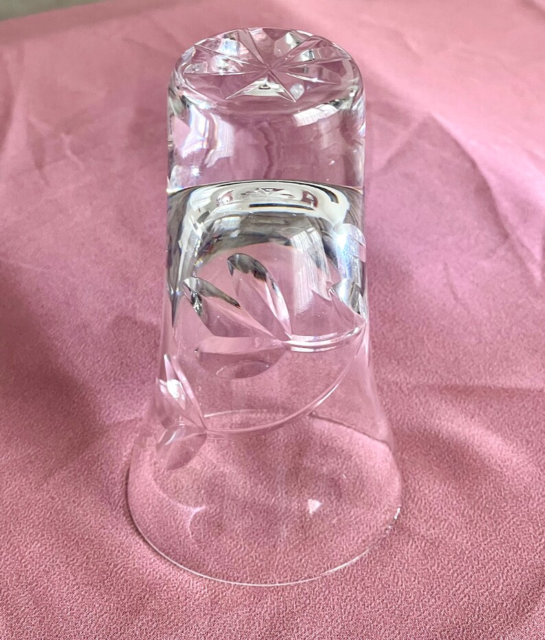 Royal Doulton 4inch Vase, floral design and stamped on base. Description: Item does have a minimal chip at the very tip image 2