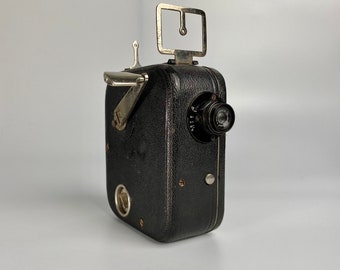 PATHE ビンテージカメラ 1923 Hand Cranked Movie Camera From Paris Francepathe
