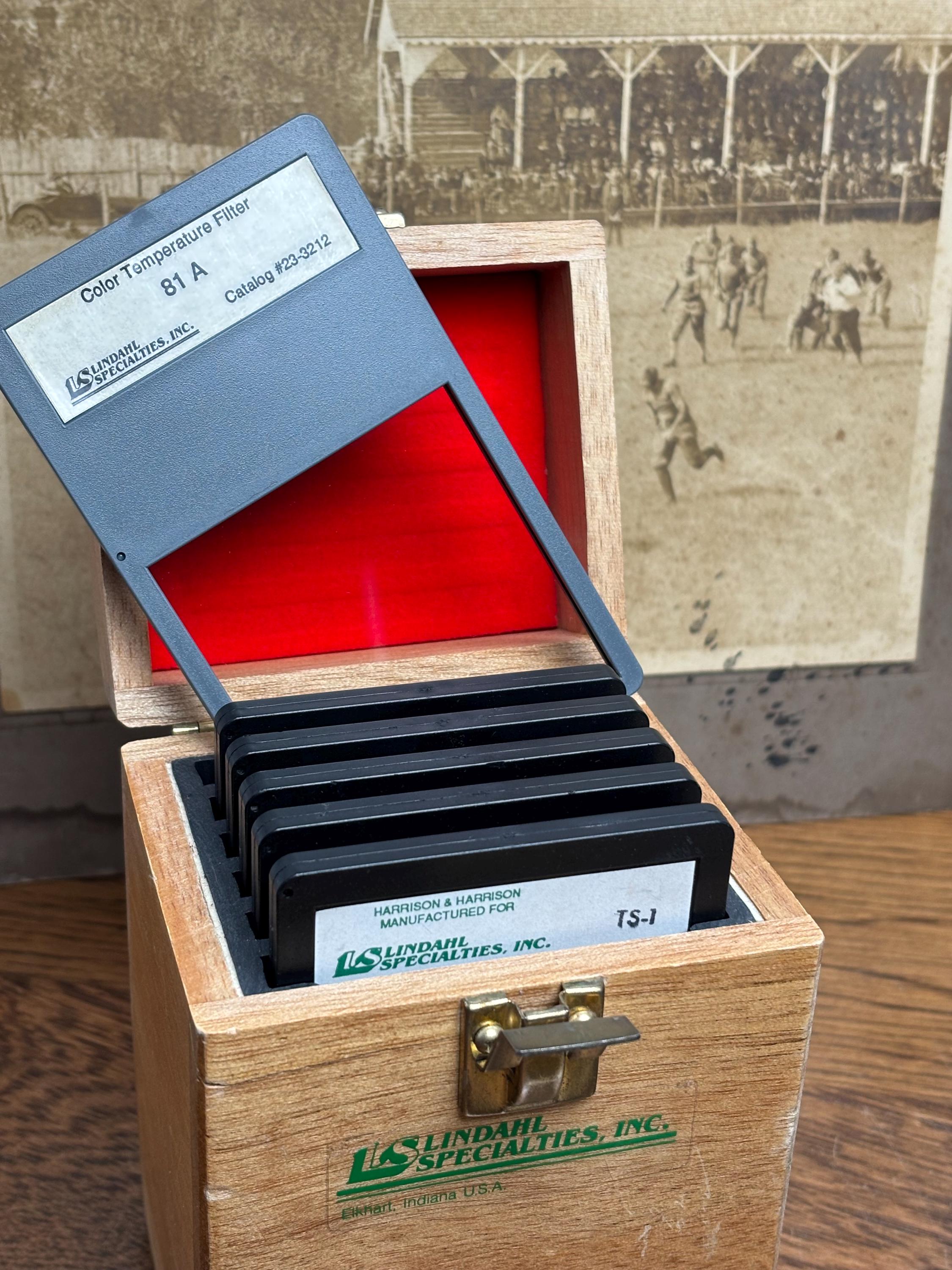 Vintage Lindahl Filter Set: 6 Diffusion Filters with Wooden Box
