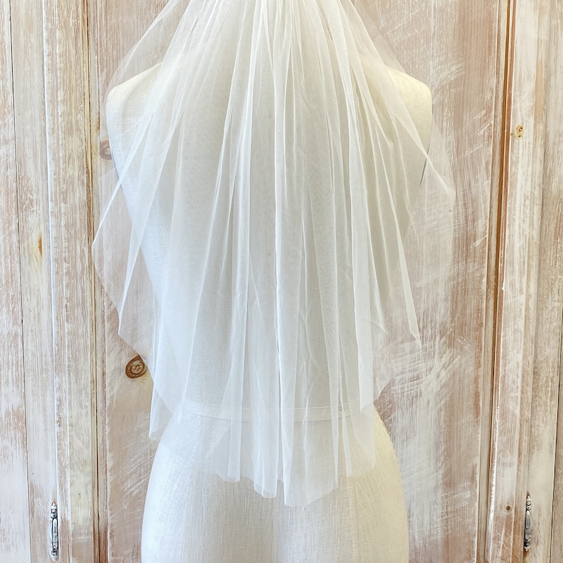 Simple Pearl Veil Clip - Etsy