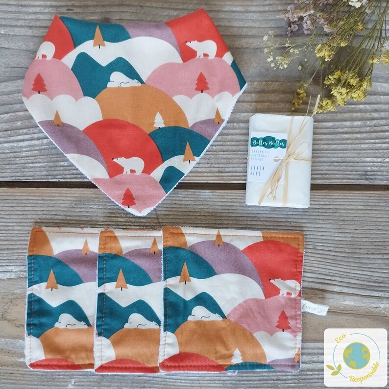 Cadeau de naissance collection ours bavoir bébé Lingettes bébé Savons bébé Débarbouillettes bébé Nettoyage bébé Coffret 5 pièces