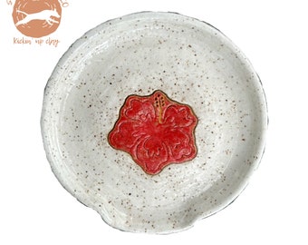 Handmade Ceramic Spoon Rest with Hibiscus Design – Perfect for Kitchen Countertops and Stovetops