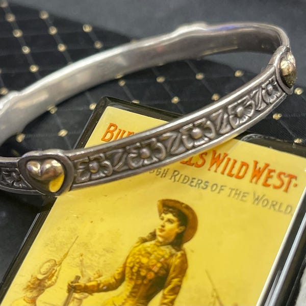 Avery Gold Bangle