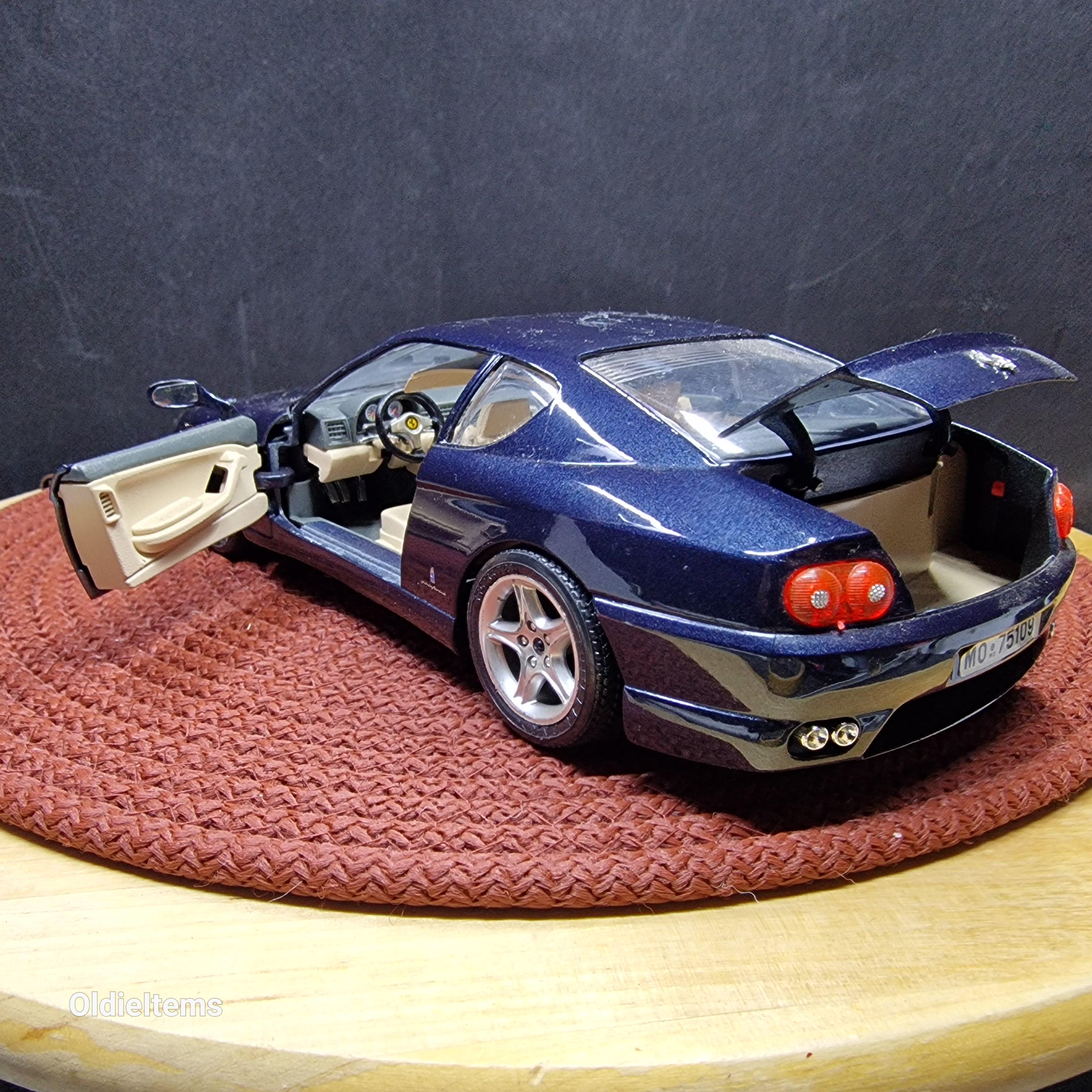 ミニカーBurago Ferrari 456GT (1992) 1/18スケール Burago Ferrari 456 GT (1992) Diecast Model Car - 1/18 Scale - Etsy