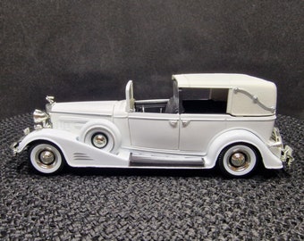 National Motor Museum Mint's 1933 Cadillac Town Car - GOLD - Etsy