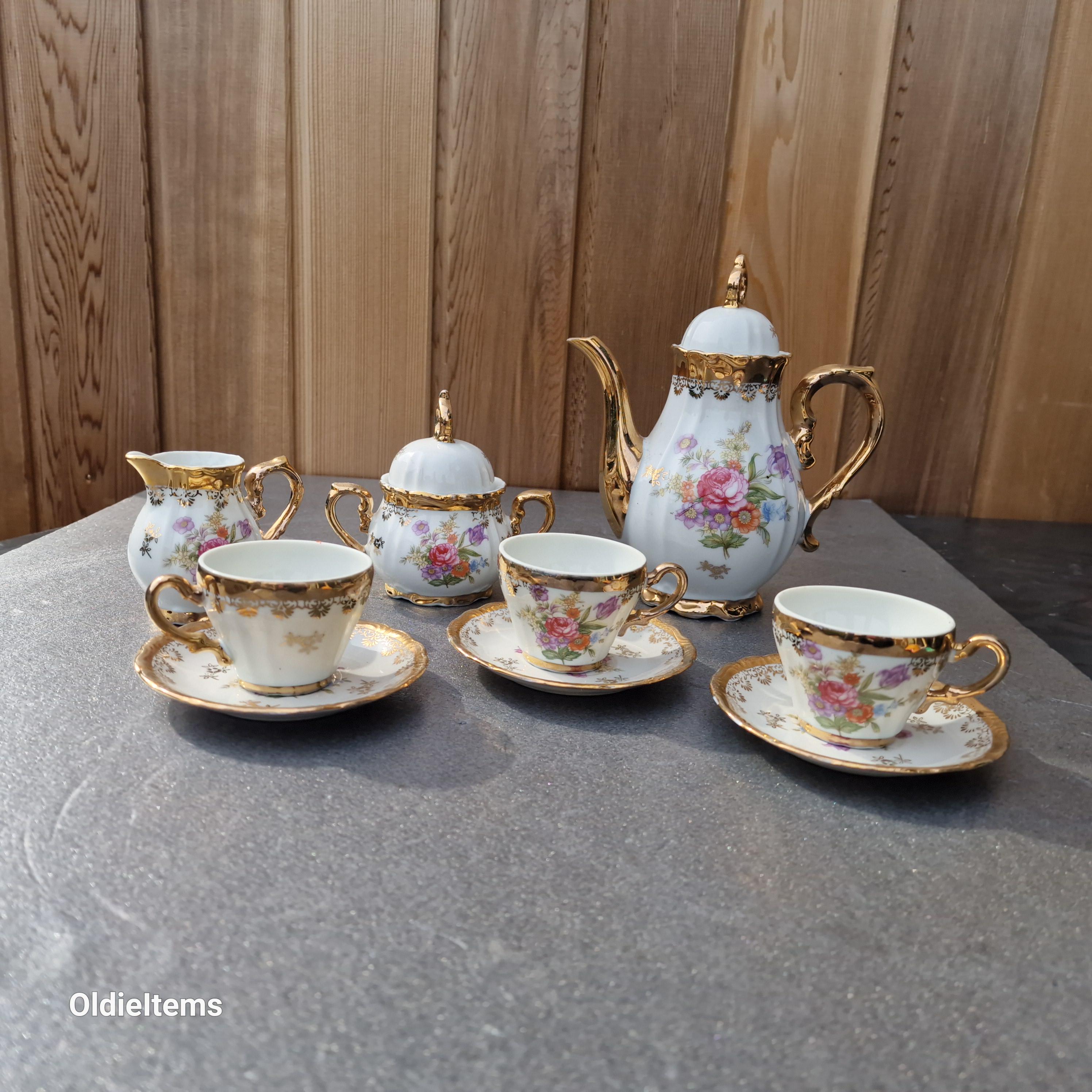 RRMMAN Floral Teapot, Water Kettle With Saucer, Floral Tea Pot - View #5