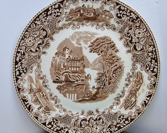 Vintage 23 cm marron Petrus Regout & Co. Maastricht Dutch Castillo Assiette représentant un château et des arbres au bord de l'eau, pièce de rechange, objet de collection,