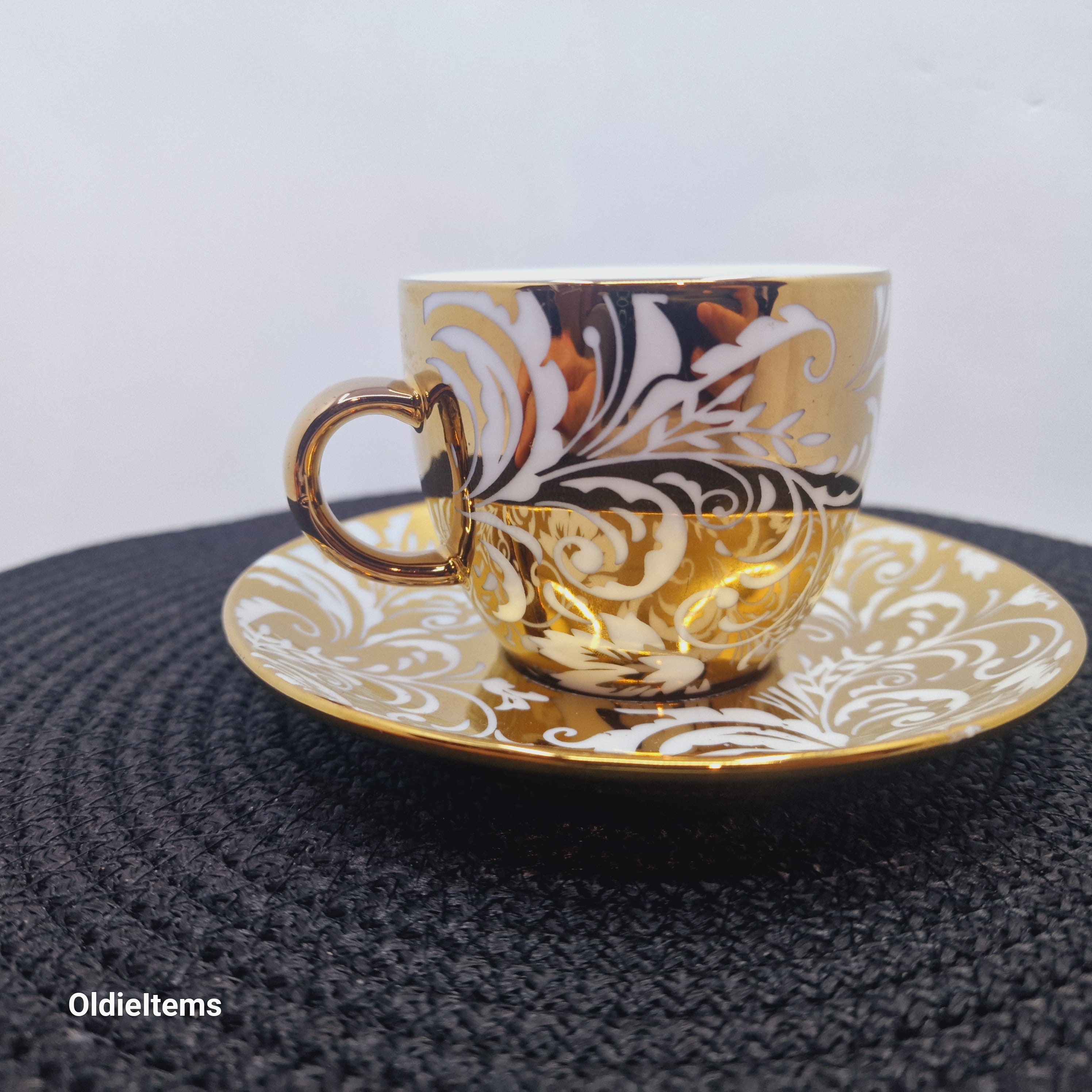 Vintage L.dake En Zn. Cup and Saucer: Golden Floral Motifs - Etsy