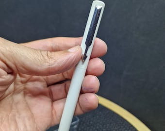 Vintage Parker 45 Fountain Pen - Black & Gold Trim, M Nib, Original Box