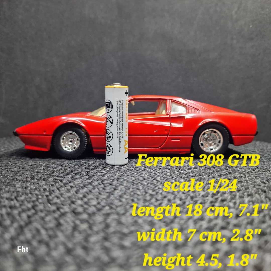 FERRARI 308GTB 1/24 スケール 【公式通販】