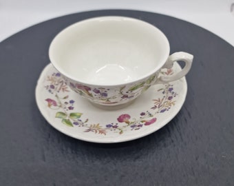 Spanische Pontesa Schöne Floral Royal China Tasse und Untertasse