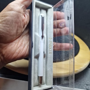 Used White Parker Fountain Pen - Silver Trim, Original Case