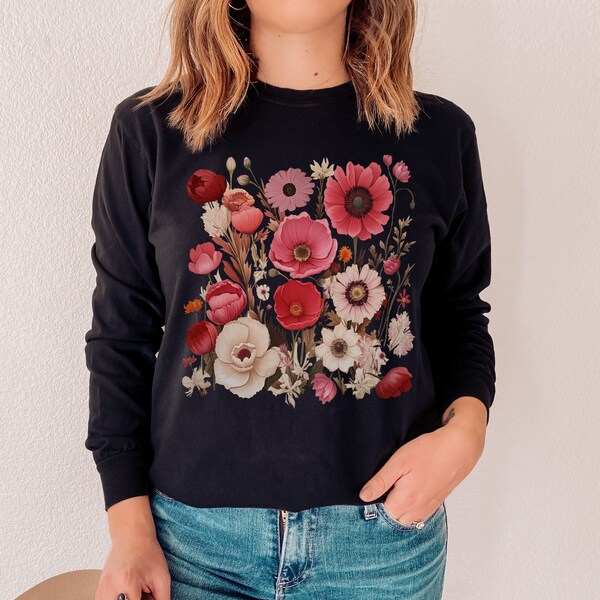 Vintage Pressed Flowers Long Sleeve T-Shirt, Boho Wildflowers Shirt, Cottagecore Floral Shirt, Nature Tee, Botanical Tee, Garden Lover Shirt