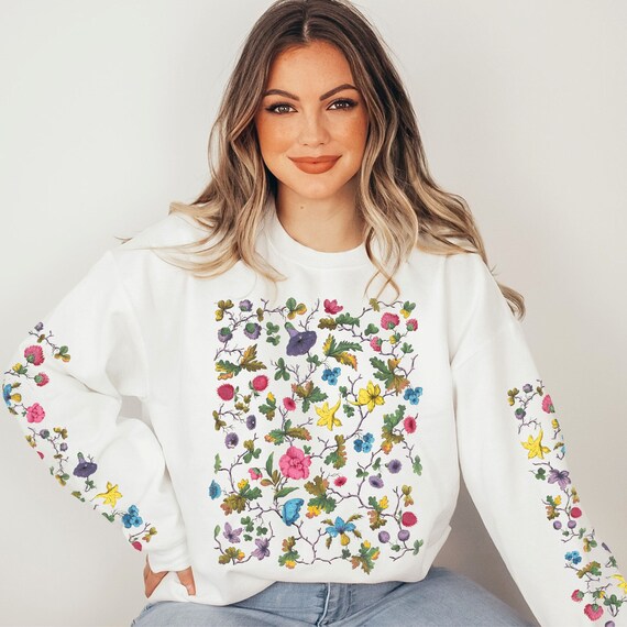 Wildflowers Art Nouveau Sweatshirt Boho Cottagecore Sweater Botanical Flowers Sweater Flower Lover Gift Floral Sweater Printed Sleeves Etsy UK
