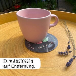 Untersetzer zum Anstoßen: Herzlichen Glückwunsch Geschenk, Geschenk zur bestandenen Prüfung, Abschiedsgeschenk Kollegin, frischgebackene Oma Bild 5