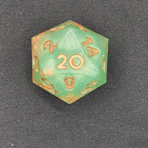 Resin D20 Chonk - Arch Fey