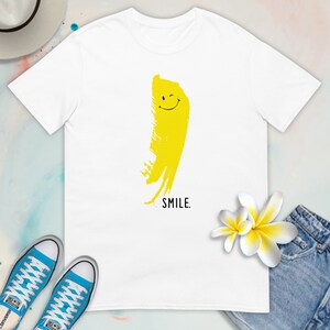 Positive Shirt, Be Happy T-Shirt, Smile T Shirt, Smiley Face Tee, Motivational Shirt, Good Vibes Tee, Positivity Gift, Inspirational Shirts