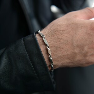 Pulsera de acero inoxidable para hombre, pulsera de cadena de eslabones de plata unisex, accesorio de regalo para hombre, pulsera de cadena para hombre