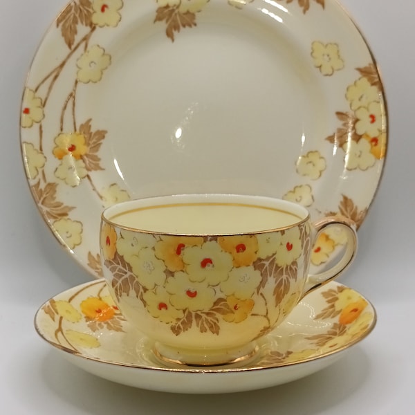 Beautiful Vintage Art Deco English Bone China Crown Staffordshire Trio.Cup,saucer and Tea plate C1930s in super condition