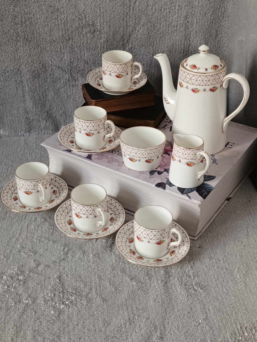 Fabulous Rare Vintage Chelson Fine China Coffee Set .coffee Pot , Cream ...