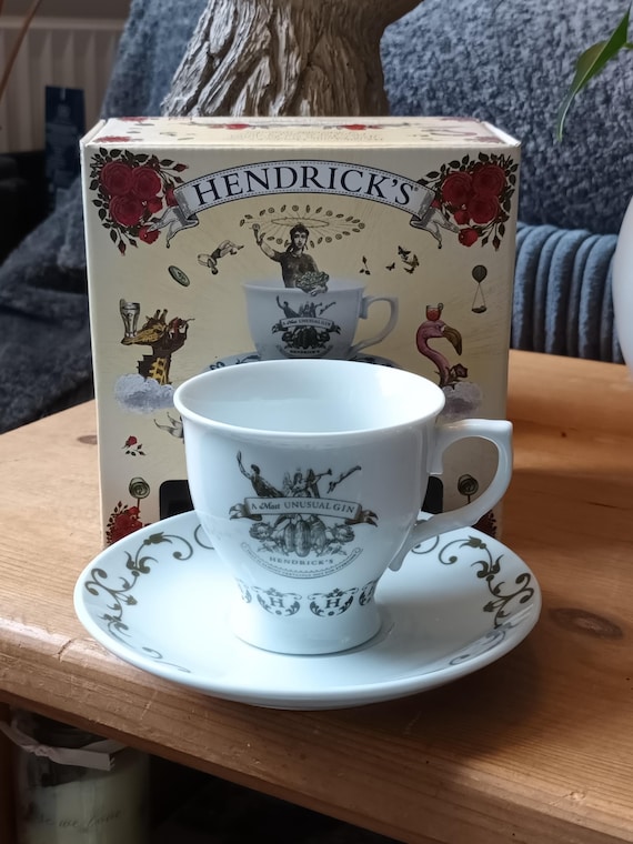 Lovely Boxed Vintage Hendrick's 
