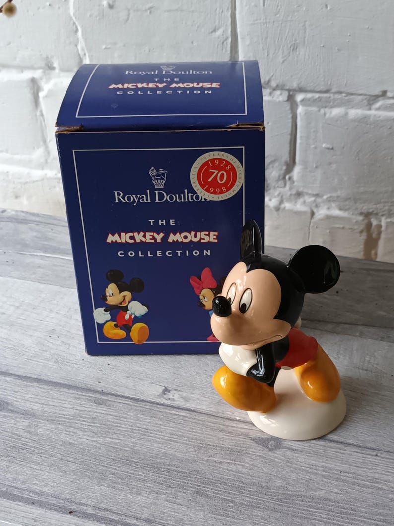 Beautiful rare Boxed Hard To Find Vintage Royal Doulton Mickey Mouse Disney's 70th Anniversary Edition Figurine in fabulous condition image 17