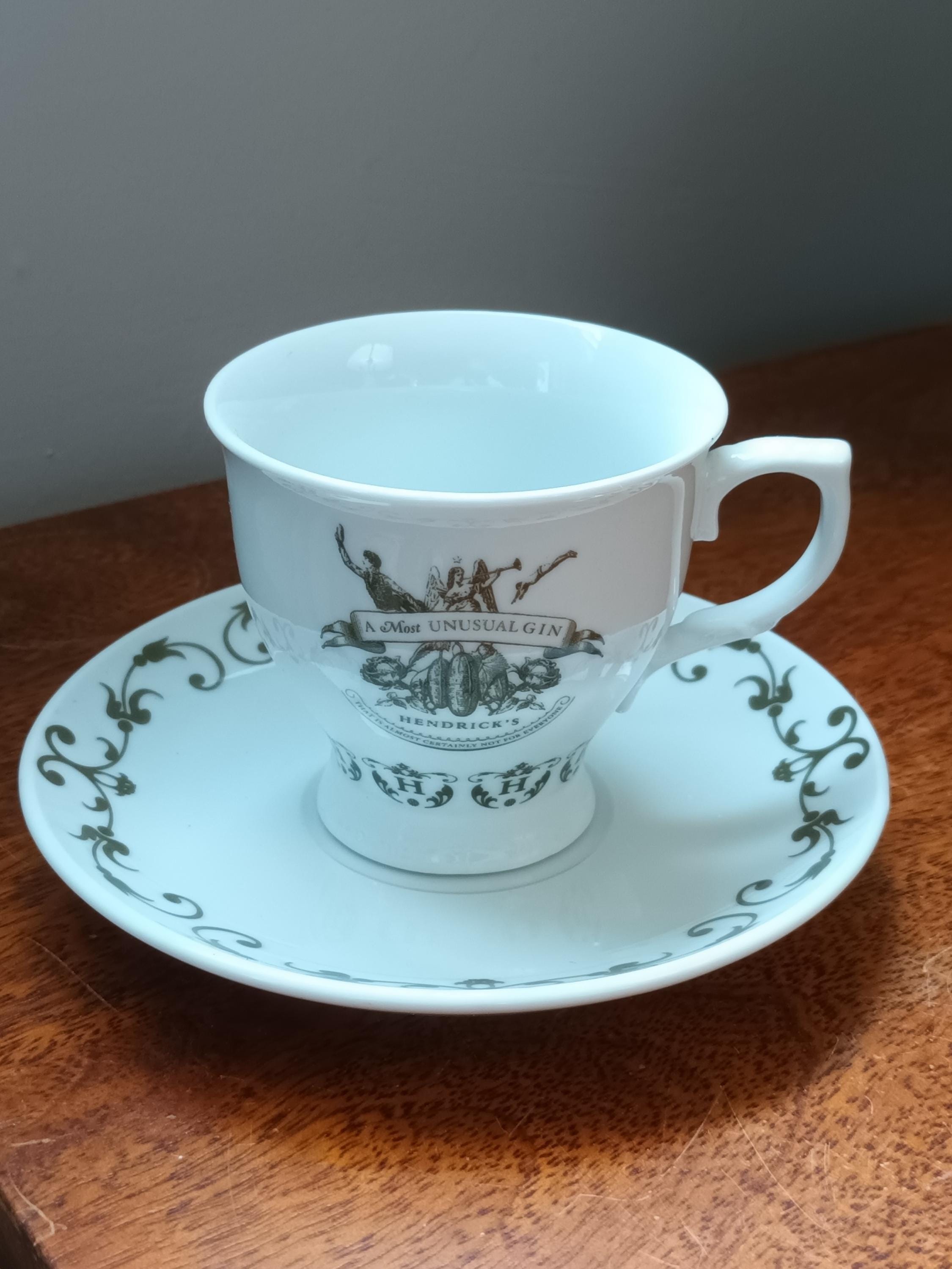 HENDRICK'S ジン 1L ヘンドリックスセラミック ティーカップソーサー HENDRICK'S ジン 1L ヘンドリックスセラミック ティーカップソーサー