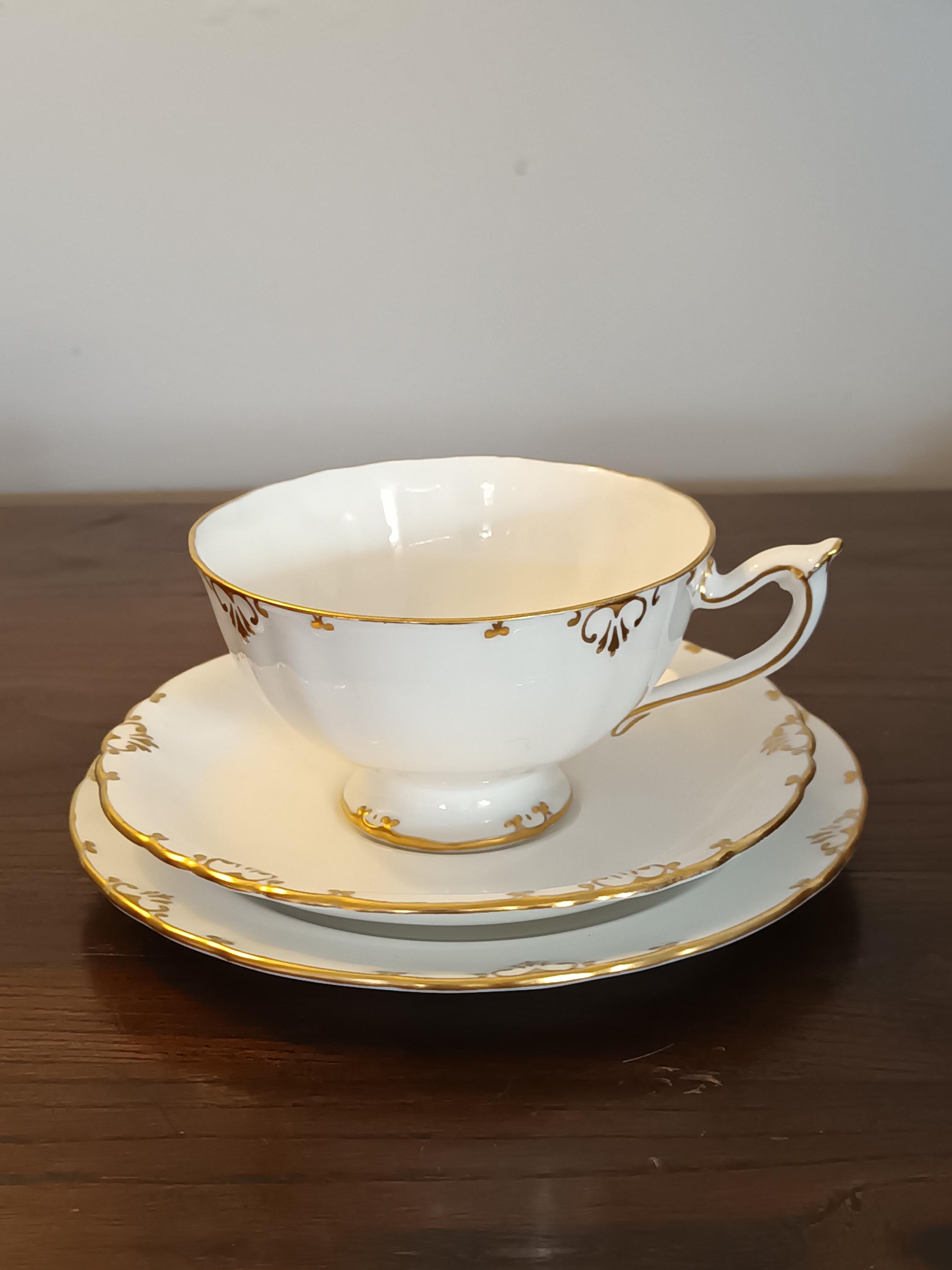 Royal creamware - Etsy 日本