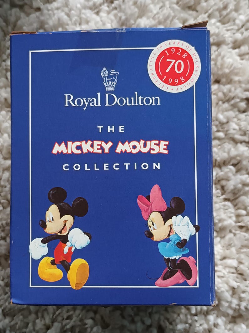 Beautiful rare Boxed Hard To Find Vintage Royal Doulton Mickey Mouse Disney's 70th Anniversary Edition Figurine in fabulous condition image 10