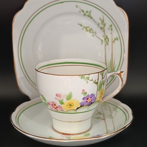 Schönes seltenes Vintage Art Deco englisches handgemaltes Trio-Teeservice von Roslyn China C1940s in schönem Zustand