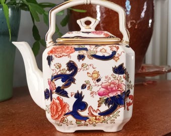 Beautiful rare Vintage Masons ironstone Mandalay blue square  shaped Teapot C1960s (as seen in Downton Abbey) in superb condition