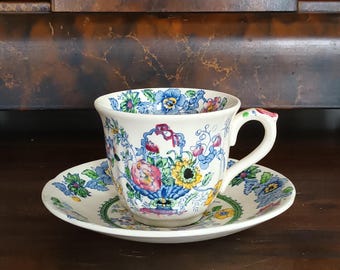 Lovely rare  Vintage Masons "Strathmore " pattern English Ironstone Demitasse Teacup and saucer duo teaset C1950s in good condition
