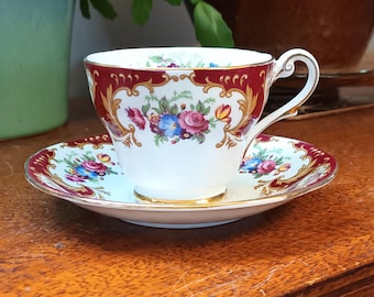 Schöne Vintage Royal Standard English Fine Bone China Demitasse Teetasse und Untertasse